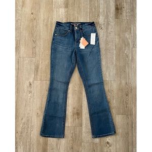 NWT Melissa McCarthy Seven7 Slim Boot Jeans Size 8